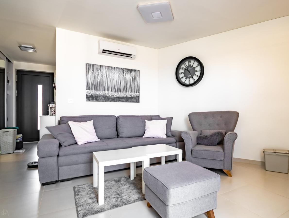 Boutique La Perla Jacuzzi Apartma