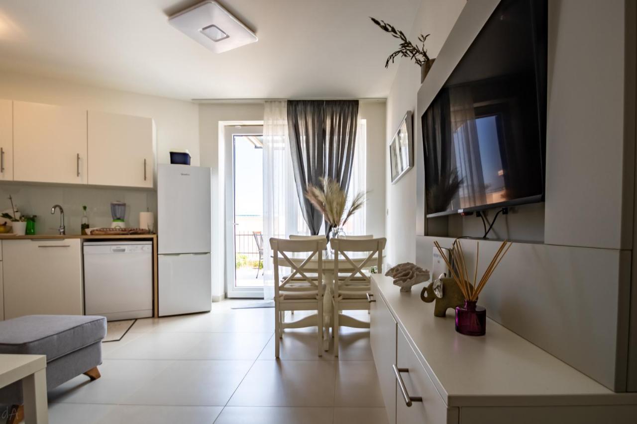 Apartma Boutique La Perla Jacuzzi *